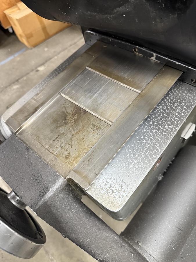 Used Bridgeport CNC Vertical Band w/ Anilam CNC Vertical Mil