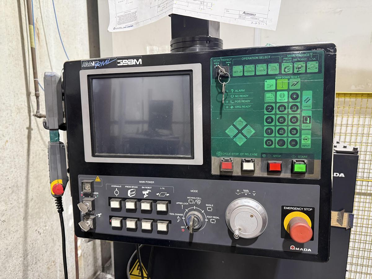 Used 2000 Amada Mdl. Astro -100 FBDIII-1253MH CNC Robotic Press Brake, s/n 12530509, 125 Ton,  118.1” Table Length, Max Bending Length 122”, Distance Between Uprights 106.3”, Length Stroke 5.91”