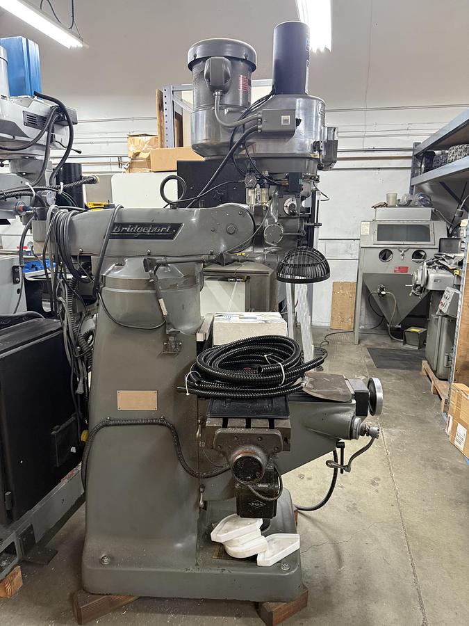 Used Bridgeport CNC Vertical Band w/ Anilam CNC Vertical Mil