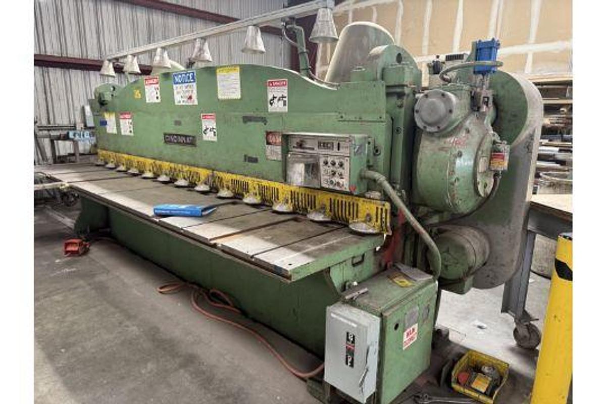 Used Cincinnati 10’ x 1/4” Power Shear, Back Gauging