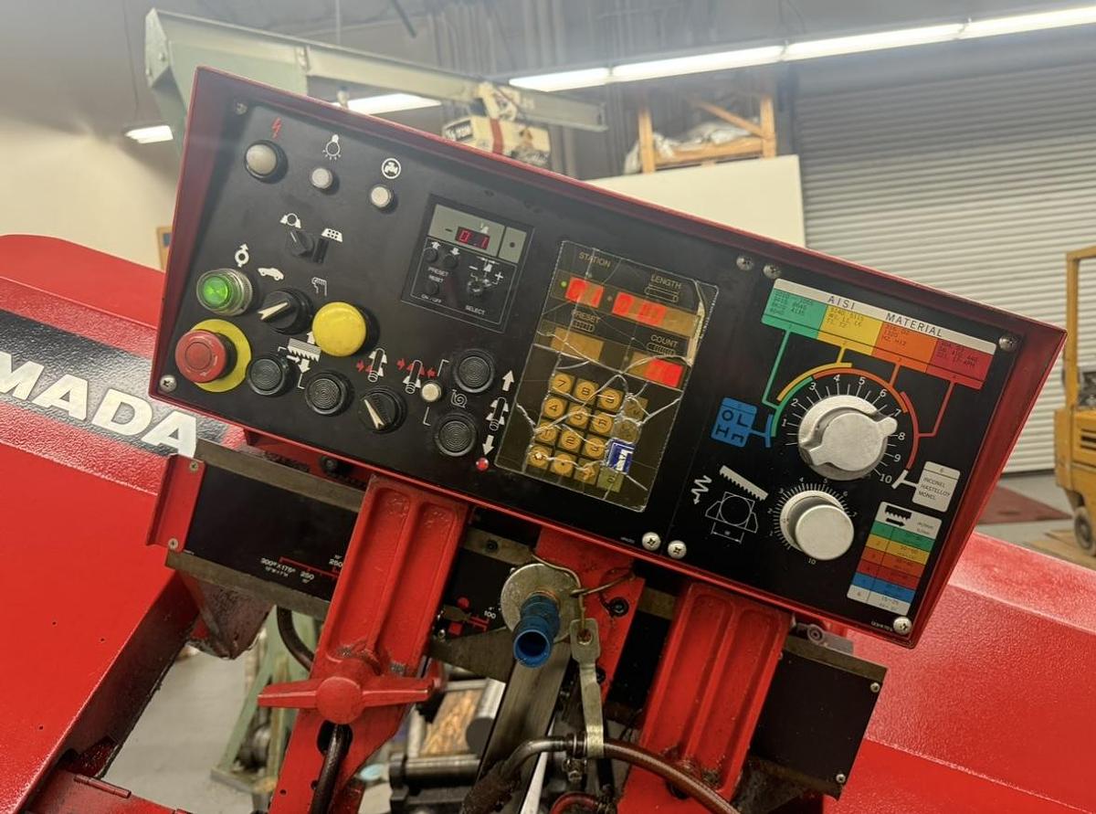 Used 1994 Amada Mdl HFA 250W Automatic Band Saw