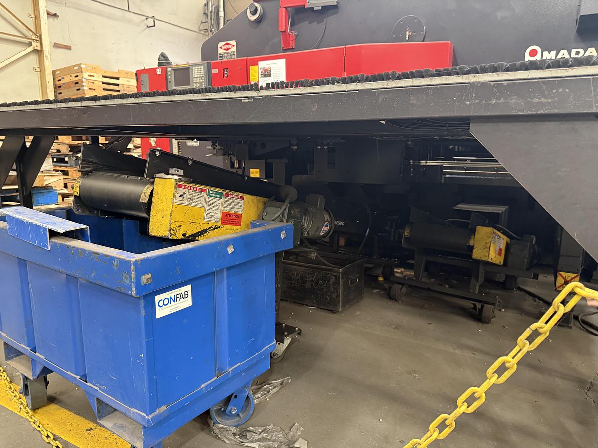 Used 2000 Amada Mdl. Vipros 358 King CNC Turret Punch Press, s/n 38840090, Fanuc Series 18-P CNC Control, 30 Tons, 58 Station Turret, w/ Amada Material Shuttle Loader, Parts Conveyor
