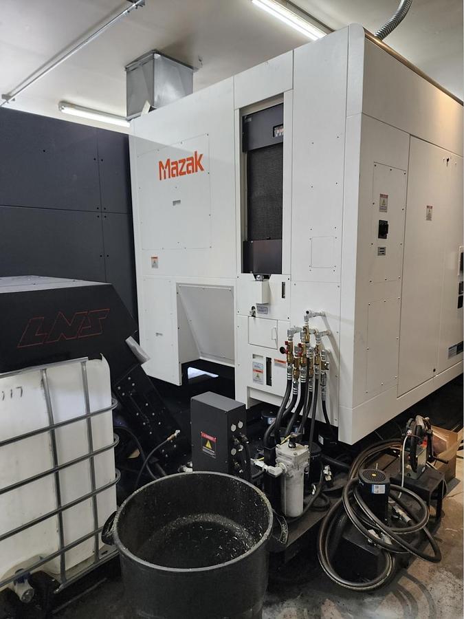 Used 2023 MAZAK VARIAXIS 5 AXIS CNC W/ 2024 12 PALLET SYSTEM