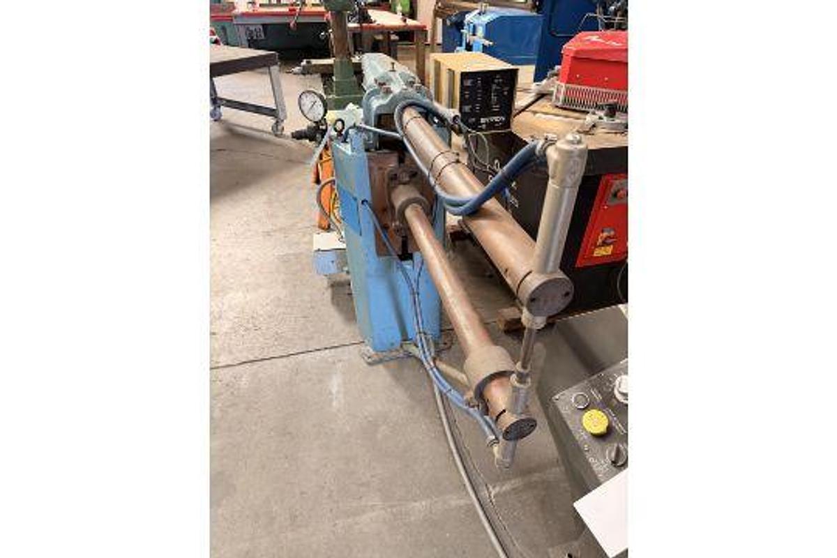 Used Federal Spot Welder Mdl. RA-3-36 S/N 57W2512 KVA 75
