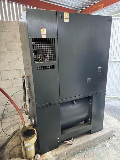 Used 2017 KAESER MDL AIRCENTER SK15 ROTARY SCREW AIR COMPRESSOR W/ INTEGRATED AIR DRYER AND TANK! HOURS 19,000  PRICE $14,500 LOCATION LODI CA
