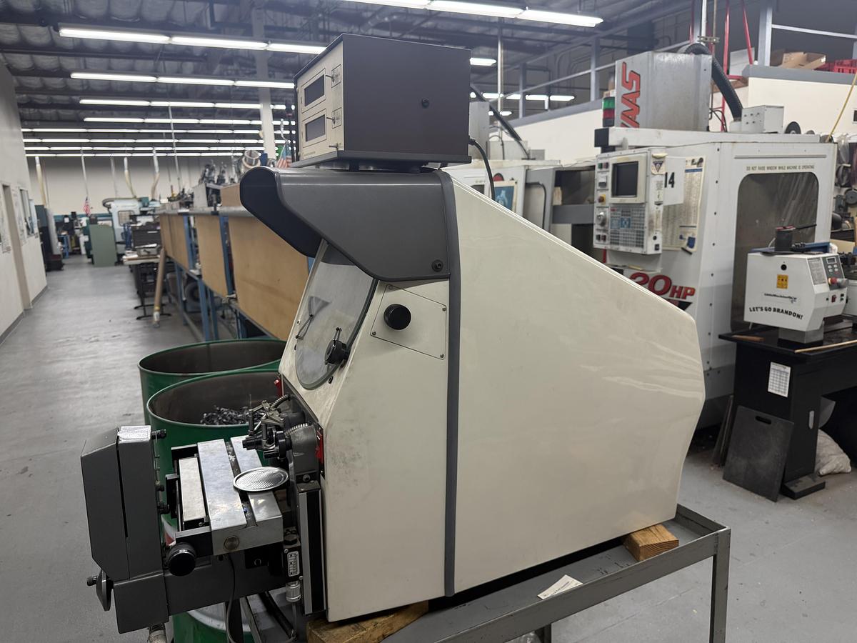 Used Gage Master Mdl 28 Optical Comparator w/ DRO $2,000