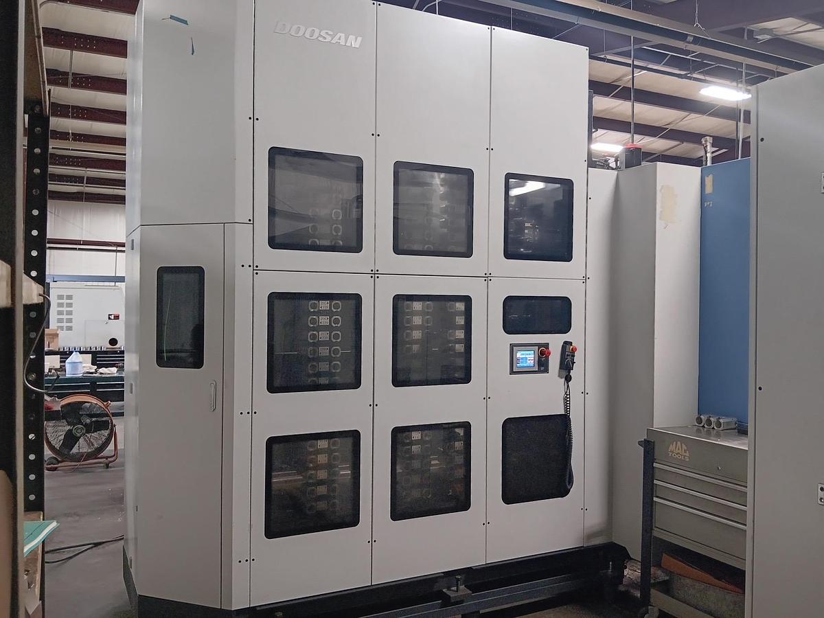 Used 2018 Doosan NHP4000 CNC 4-Axis Horizontal Machining Center with LPS4000 12-Pallet Pool and 275 Position Tool Changer