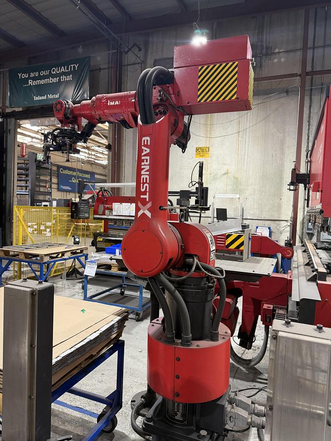 Used 2000 Amada Mdl. Astro -100 FBDIII-1253MH CNC Robotic Press Brake, s/n 12530509, 125 Ton,  118.1” Table Length, Max Bending Length 122”, Distance Between Uprights 106.3”, Length Stroke 5.91”