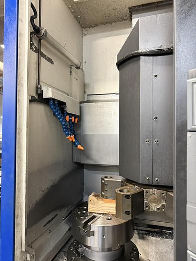 Used 2016 HYUNDIA WIA MDL. LV450R CNC VERTICAL TURRET LATHE