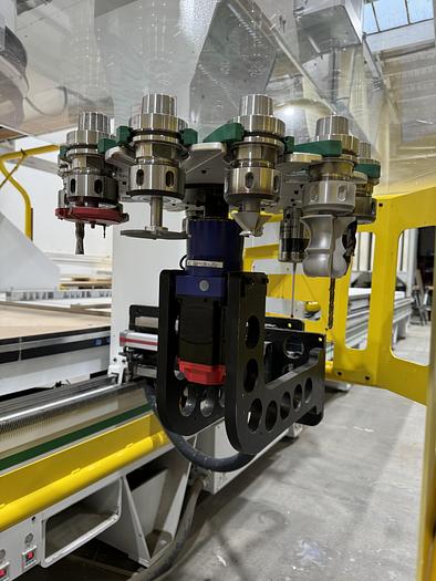 Used 12/2022 C.R. ONSRUD F408G24 5 Axis Router