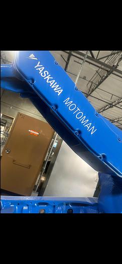 Used 2012 Yaskawa Motoman model # Man400 Robotic spot welding system