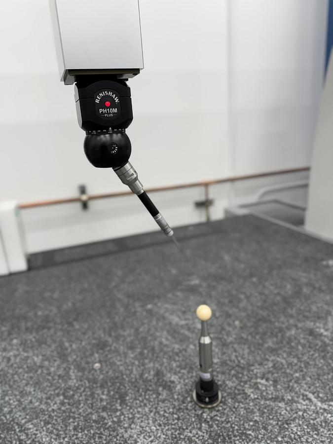 Used 2014 Hexagon Global 15.22.10 CMM