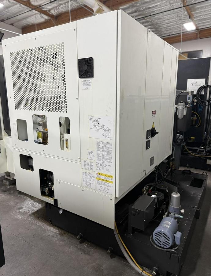 Used 2017 Kitamura Mycenter HX300iG/400 CNC Horizontal Machining Center