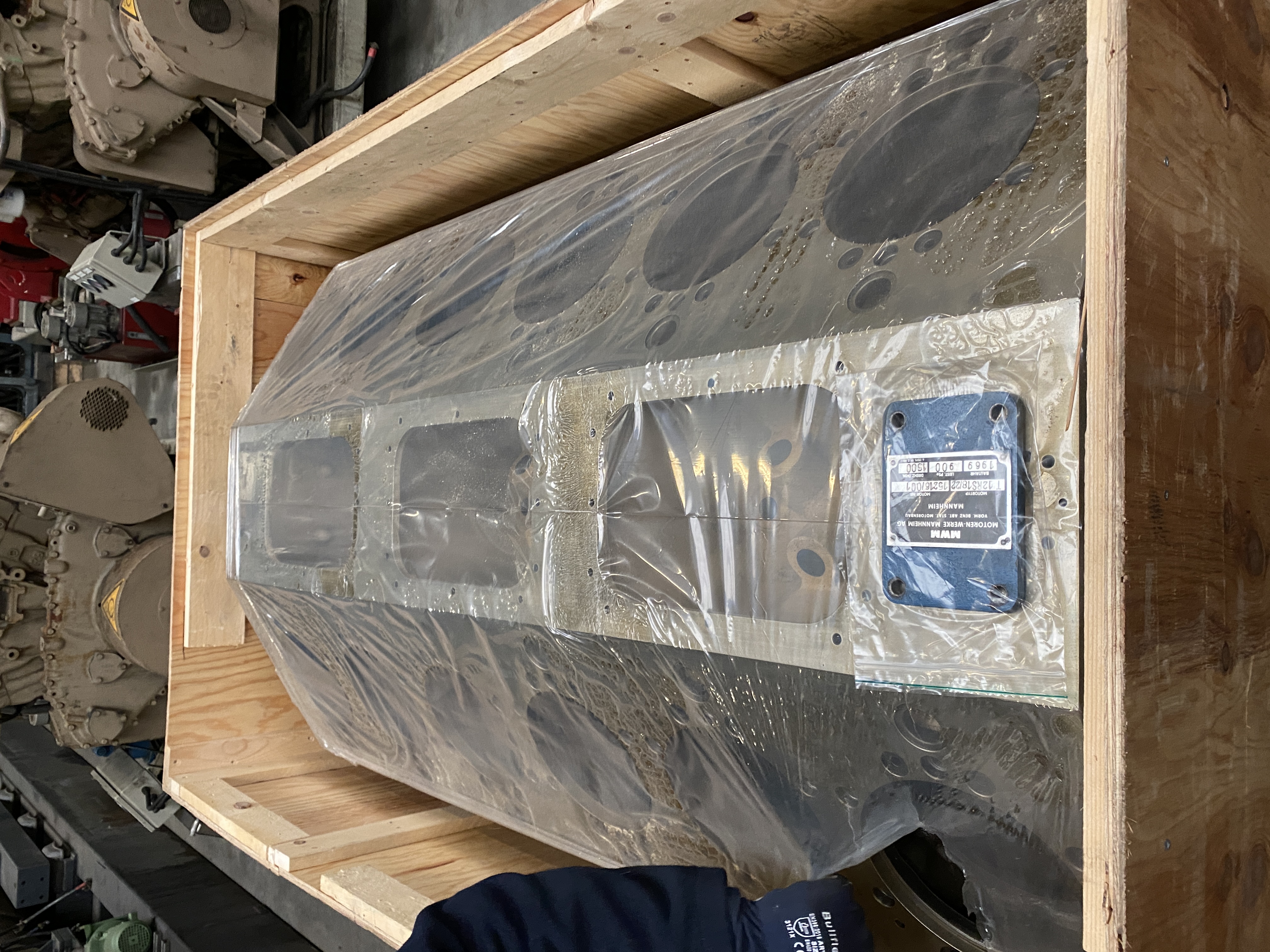 Refurbished CYLINDER BLOCK MWM TB12RS 18/22