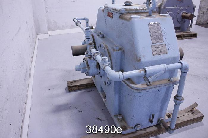 Refurbished Lufkin S2011CH Gear Box with Shell and Tube Heat Exchanger , 2.838/1 Ratio #38490