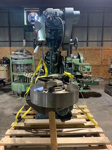 Used Canco 400 Automatic Closing Machine 400