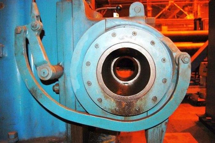Used Gray Outbound Support Tailstock