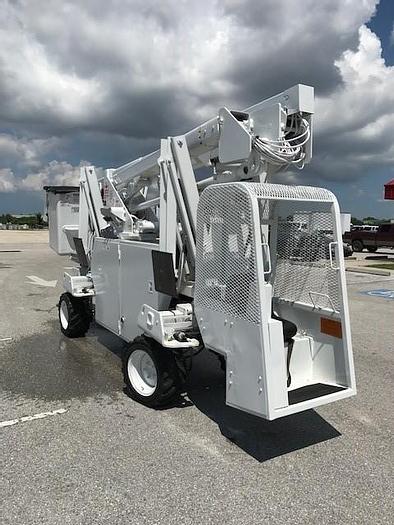 Used 2003 HI-RANGER TL-38 43fT Backyard Bucket Rover - C22665