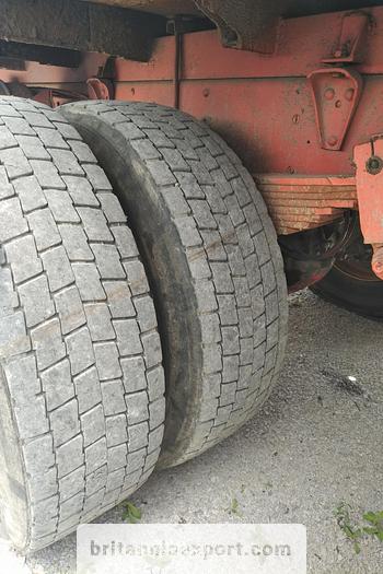 Used 1989 IVECO Turbostar 190-30 6X2 10 tyres flatbed truck