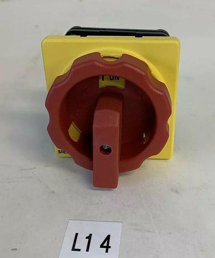New No Box Siemens Red/Yellow Off/On Rotary Handle Part #?? Fast Shipping