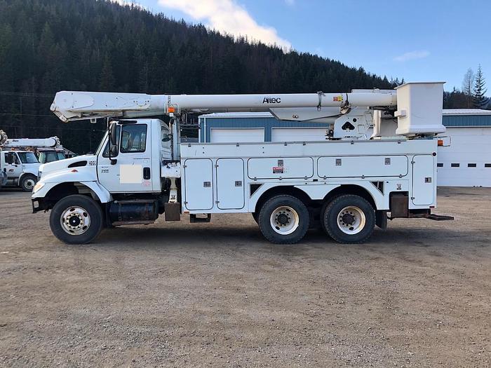 Used 2003 IHC Altec AM 855 Bucket Truck