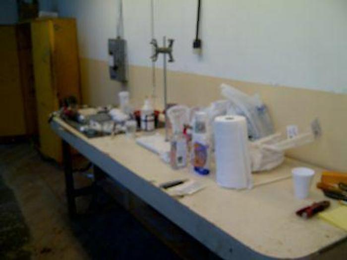 Used Plastic Casting System -automatic polish - molded parts-installed Watch Video!!