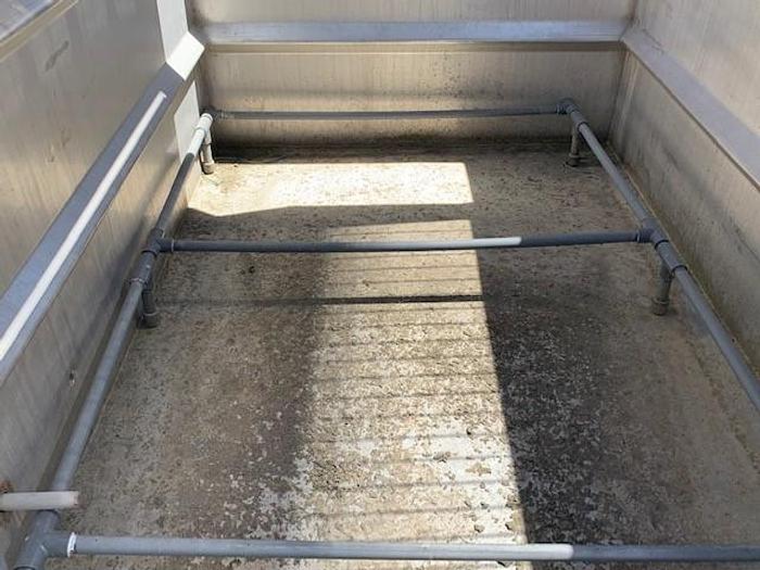 Used Double Sided Parabolic Screen with Recovery Tank