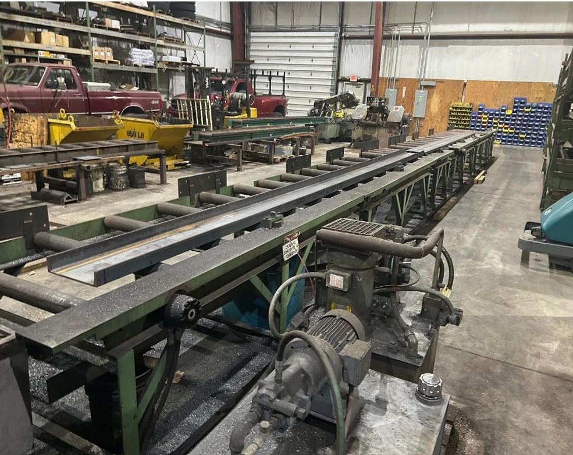 Used 1998 Behringer HBP-530A Automatic Horizontal Bandsaw w/ 20.8" Round Cutting Cap., Feeder Tables