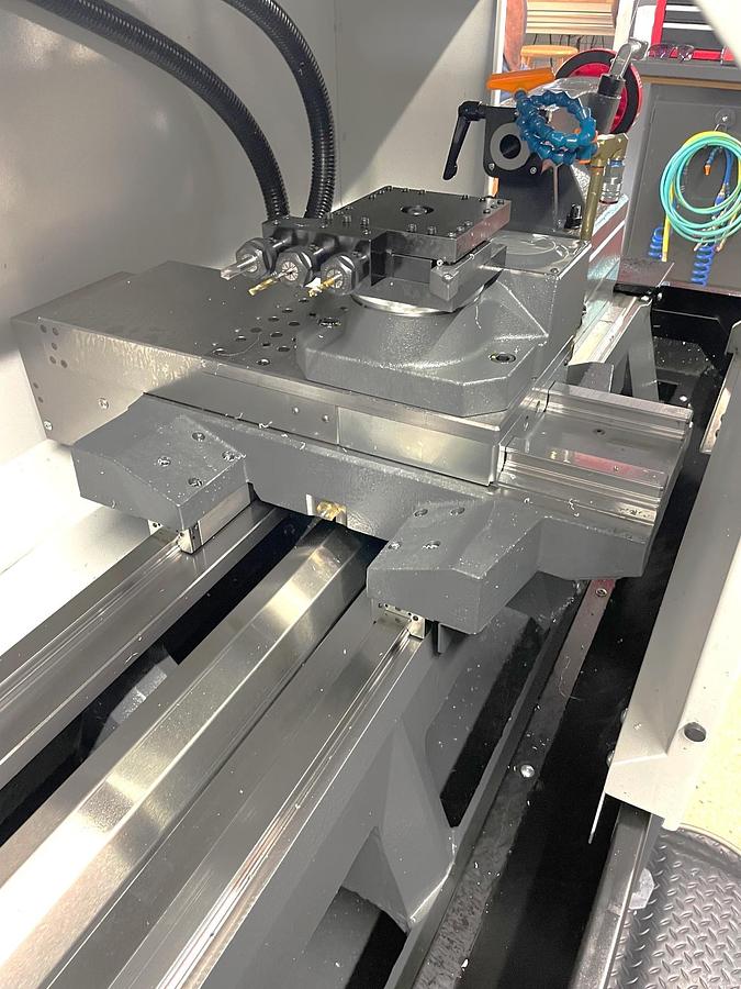 Used 2024 Haas TL-2 with Full Enclosure, Tailstock, 4 Station Turret, Elec. Handwheels, 8" Chuck, 3,000 RPM, Extended Warranty