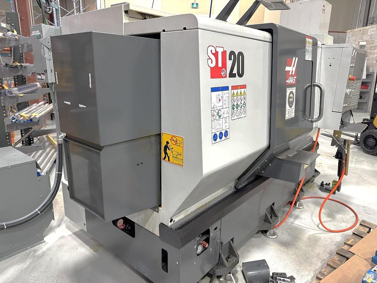 Used 2018 Haas ST-20 Chucker, 8" Chuck, Tool Presetter, Parts Catcher, Chip Conveyor, Bolt on Turret