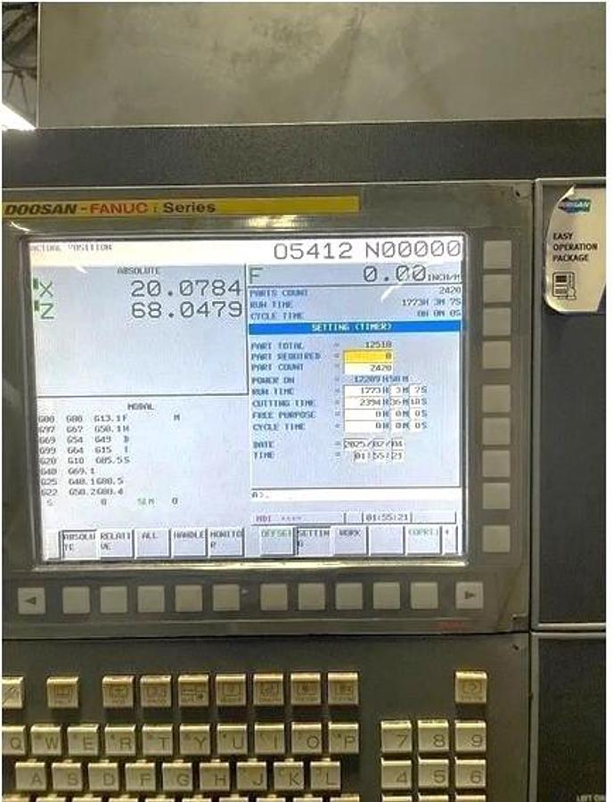 Used 2017 Doosan Puma 4100LB with 15" hyd chk, 4.62" bar cap., 80" cc, SMW S/R, Tailstock, Chip Conveyor, Toolsetter