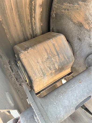 Used 1986 Harperizer Model 2HA12 Vibratory Surface Finishing Machine