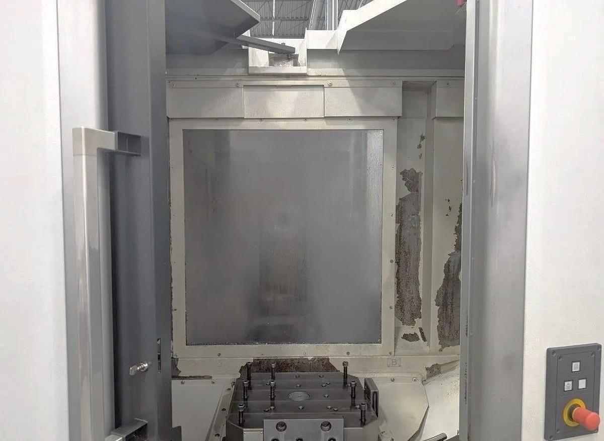 Used 2014 DMG Mori NHX4000 with 1 Degree Pallet Index, Chip Blaster Hi Press CTS, 12,000 RPM, 60 Station ATC, 12,000 RPM, Chip Conveyor