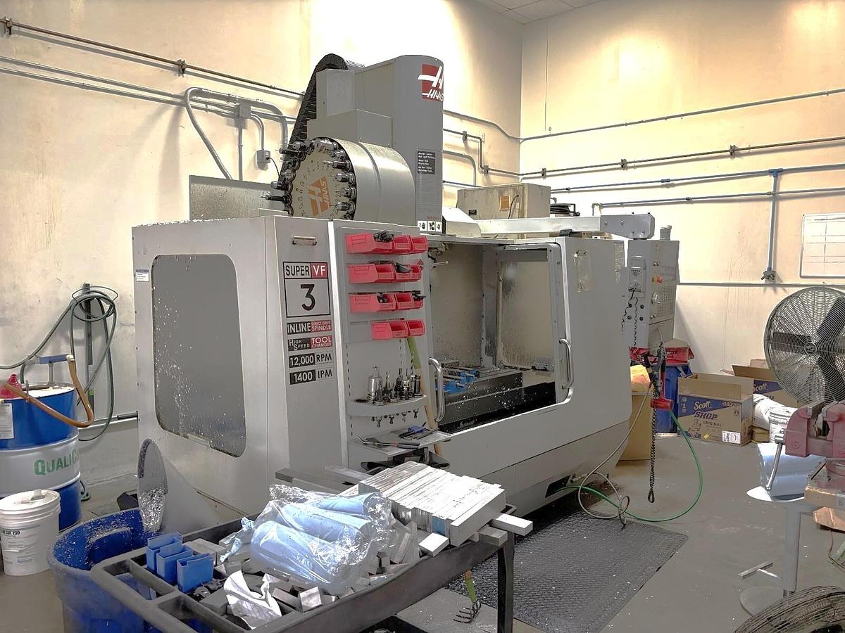 Used 2008 Haas VF-3SS with Haas Probing, 4th Axis Drive, Prog Coolant, Auger, High Speed Machining, 24 Station Tool Changer, 12k RPM
