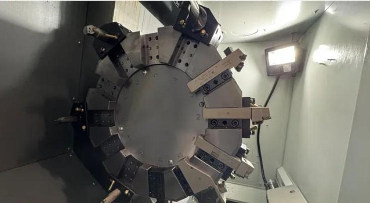 Used 2022 Haas ST-25 Chucker w/ Haas Barfeed with Liners, Tool Presetter, Chip Conveyor, 10" Hydraulic Chuck, Parts Catcher