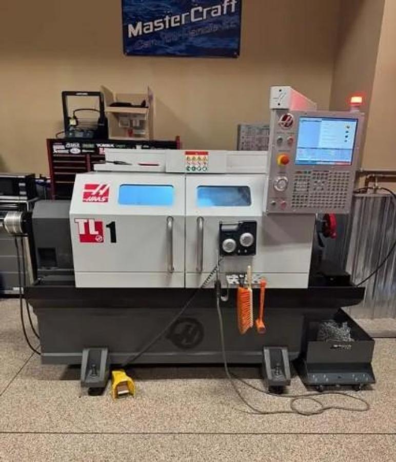 Used 2018 Haas TL-1 with 8" Chuck, 4,000 RPM, 4 Station Indexable Turret, Tailstock, Coolant System, Remote Jog Handle