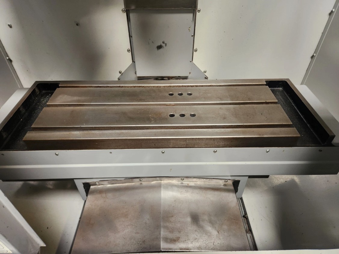 Used 2006 Haas Mini Mill with Rigid Tapping, Coolant Pump, 10 ATC, Single or Three Phase Power
