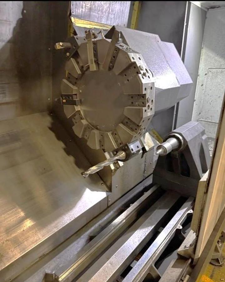Used 2020 Haas ST30 with Tailstock, Chip Conveyor, Tool Presetter, 10" Chuck, 3" Bar Capacity, 12 Station Turret, 32.5" Max Cut Length