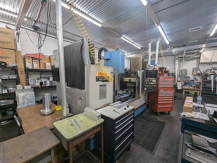 Used 1996 Mazak VTC20B Mazatrol M-32B