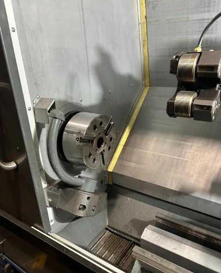 Used 2022 Haas ST-25 with Tailstock, Tool Presetter, Chip Conveyor, 10" Hydraulic Chuck, BMT-65 Type 12 Station Turret