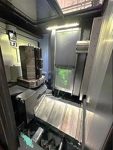 Used 2018 Doosan HC400-II w/ 2 Pallet Changer, Full 4th Axis Rotary Table, 60 ATC, Coolant Through the Spindle, Probing