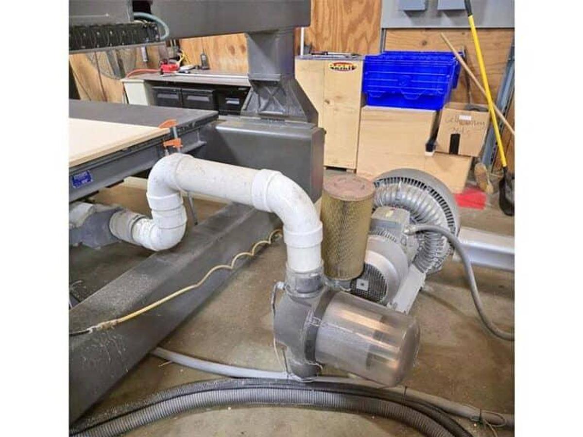 Used 2005 Multicam Series 5000 Router 72"x144" Travels