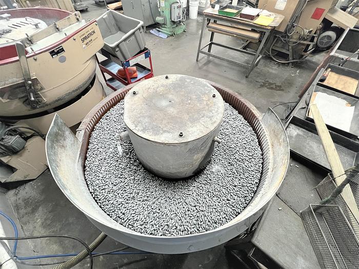 Used Sweco FMD-4LR Vibro-Energy Finishing Mills