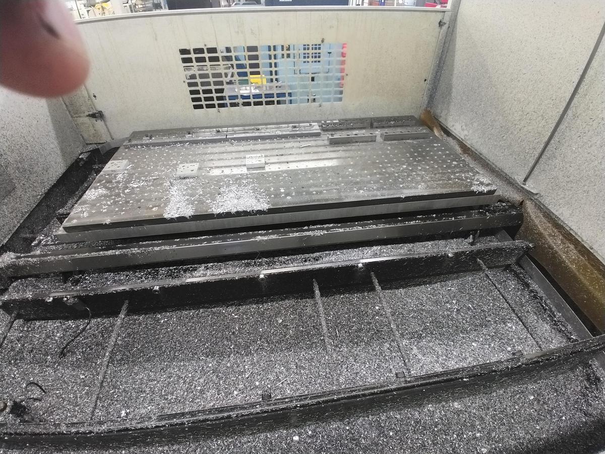 Used 2016 Haas VF9/40 with Midaco Pallet Changer (available without as well), 40 Pos. ATC, TSC, 10k RPM, 4th Axis Ready