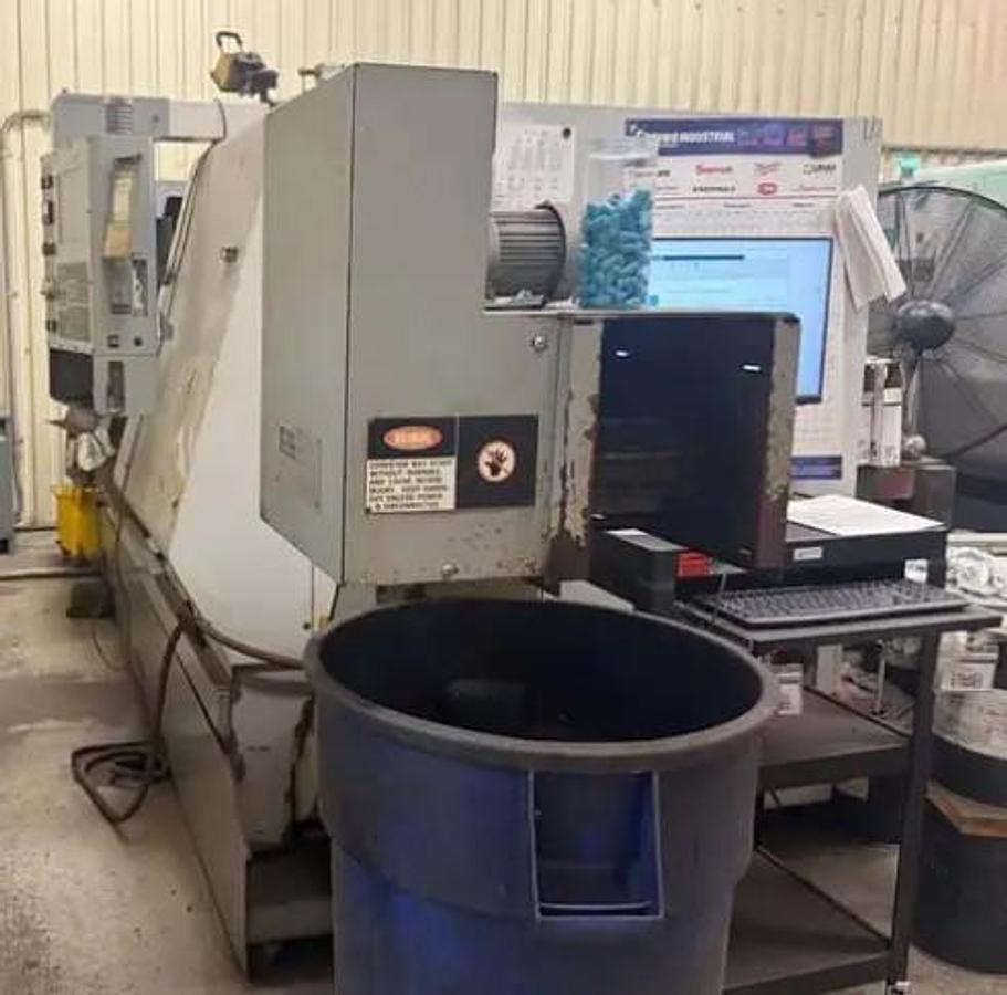 Used 2003 Haas SL-30TB 4" Bar Capacity, Chip Conveyor, Tool Presetter