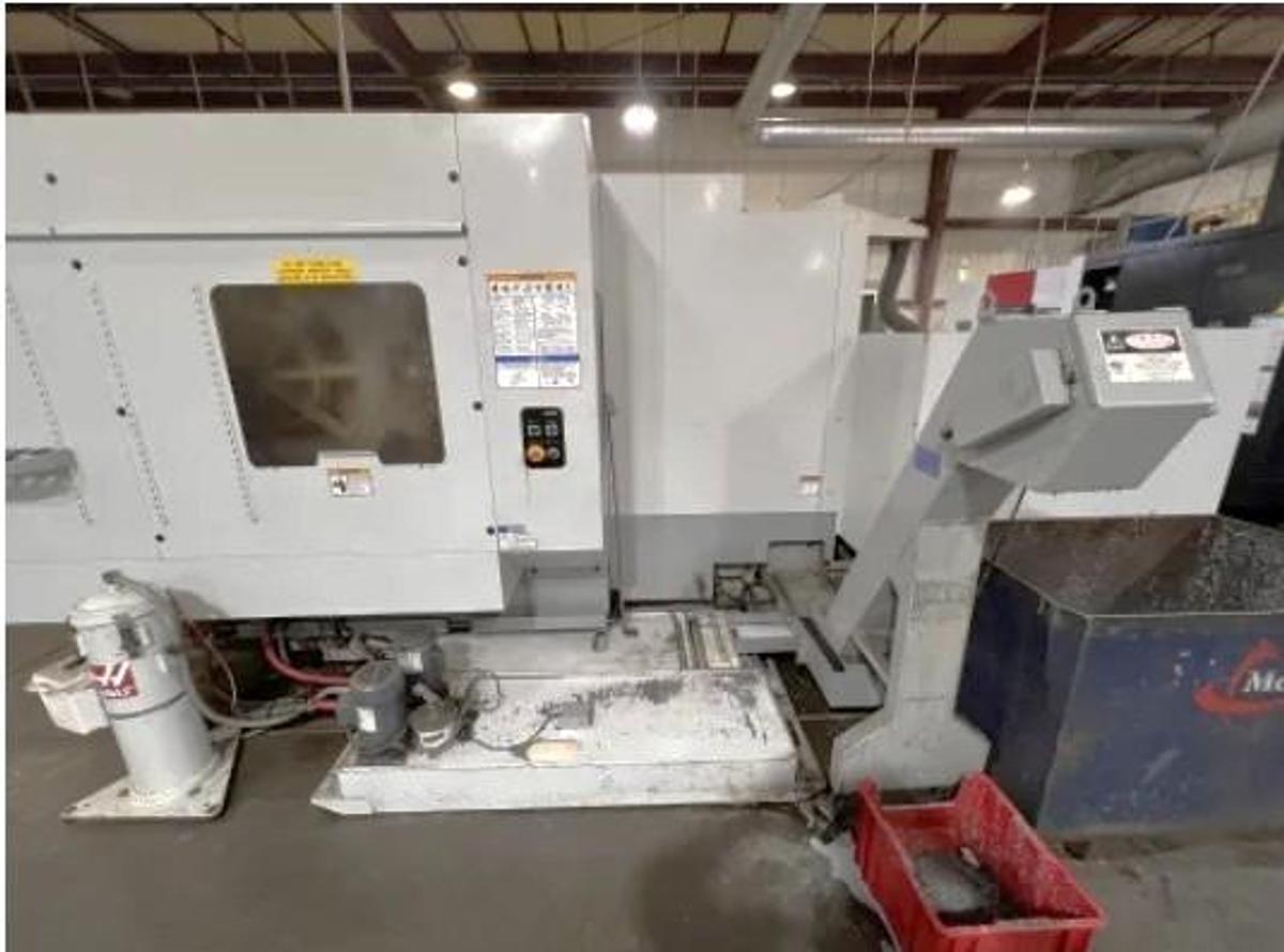 Used 2006 Haas EC-400PP w/ 6-Pallet Pool, 12,000 RPM, TSC, Haas WIPS Probing, Full 4th Axis, 70 ATC