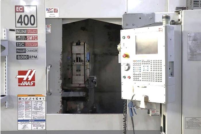 Used 2006 Haas EC-400 with 2 Pallet Changer