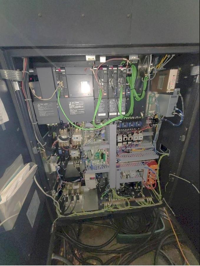 Used 2007 Mazak Variaxis 500-5X II with 5 Axis Trunnion Table, 40 Pos. ATC, HSK63 Taper, 12,000 RPM, HP CTS, Renishaw OMP Probe