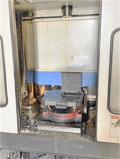 Used 2004 Mazak Variaxis 500-5X with 2 Pallet Changer