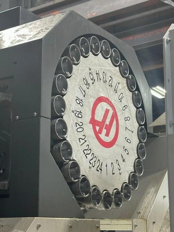 Used 2017 Haas VF-6SS with Haas HRT-310 4th Axis Table, Haas Probing Package, TSC - 1000 PSI, 24 Pos SMATC, Auger, 15k RPM, CT40 Taper